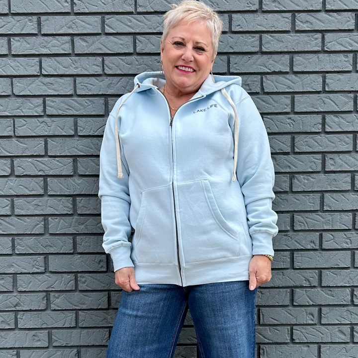 Vibrant and stylish top with a true-to-size fit—fresh, trendy fashion made to empower confident women 30+.