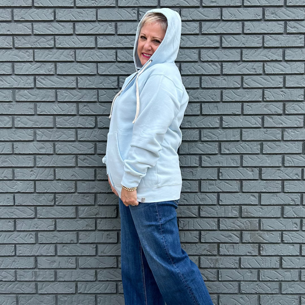 Vibrant and stylish top with a true-to-size fit—fresh, trendy fashion made to empower confident women 30+.