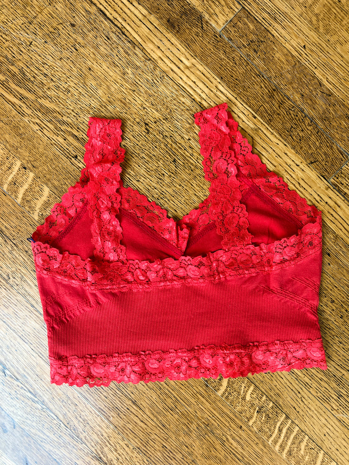 solid bra with lace trim