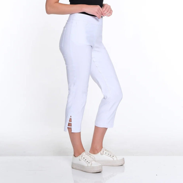 Fine Line Twill crop pants with stretch comfort and functional pockets—premium fit for confident women 30+ on the move.