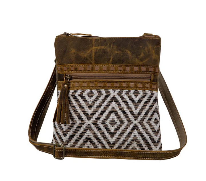 Sand Weaver Small & Crossbody Bag