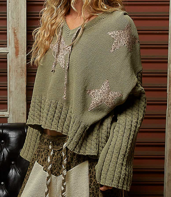 Cropped V-neck Hoodie