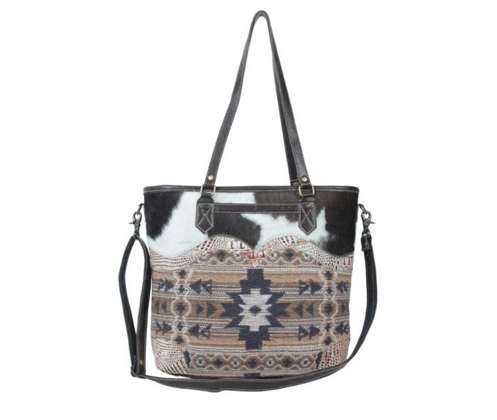 Myra tote bag with roomy interior, durable straps, and stylish design—perfect everyday bag for confident, stylish women 30+.