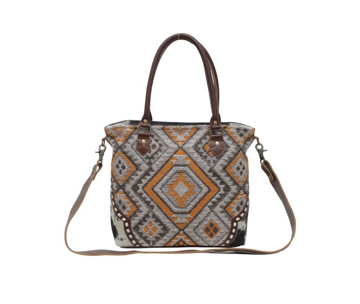 Myra tote bag with roomy interior, durable straps, and stylish design—perfect everyday bag for confident, stylish women 30+.