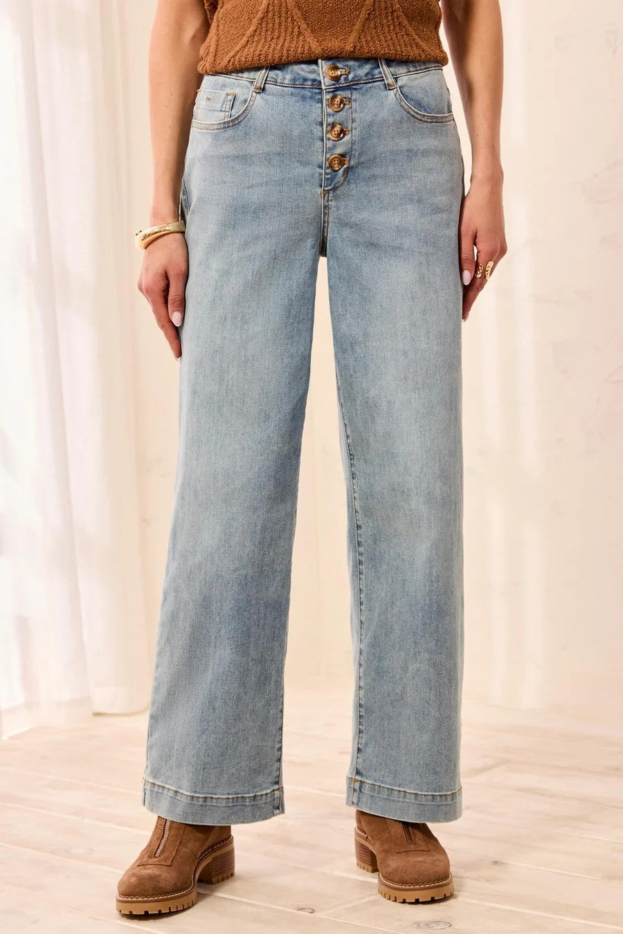 Audrey Botton Fly Wide Crop Denim Pants