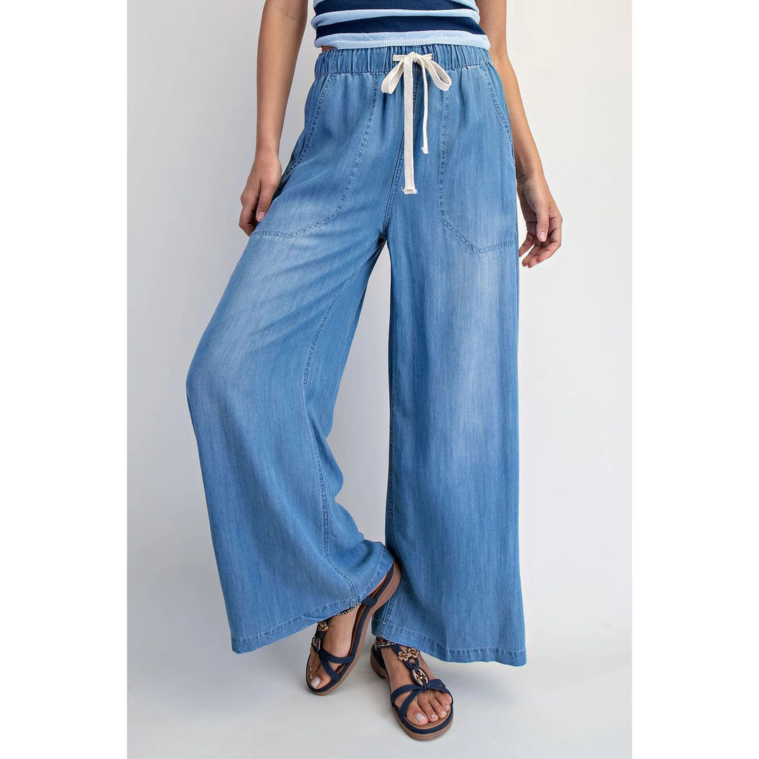 Straight Pants in Denim