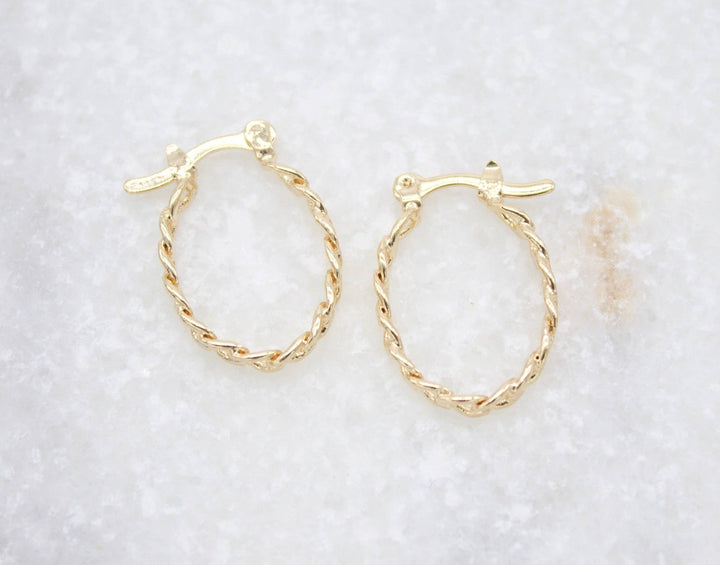 18K Gold Filled 3mm Oval Curb Cuban Designed Hoops Lever Back Hoop