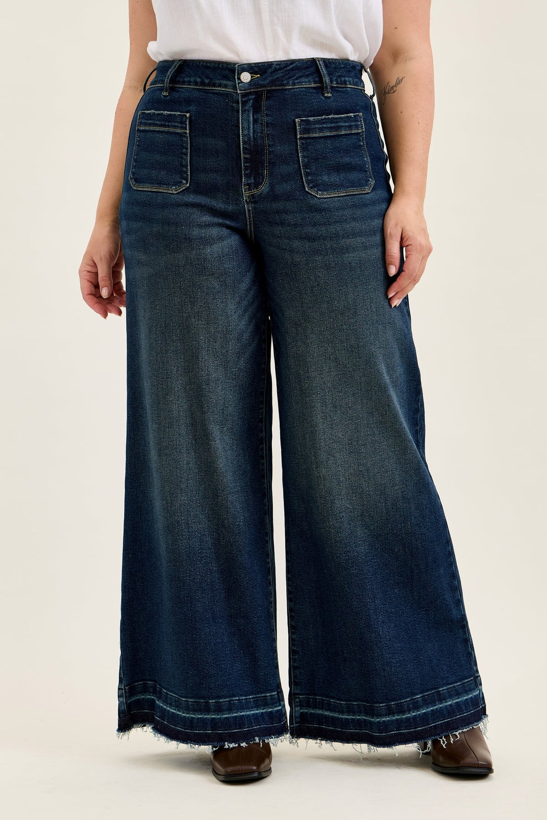 Judy Blue HW LIZA Palazzo jeans with front shield pockets in medium dark wash denim