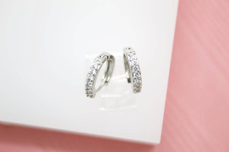 18K Gold Filled CZ Cubic Zirconia Hoop Circle Stud Earrings