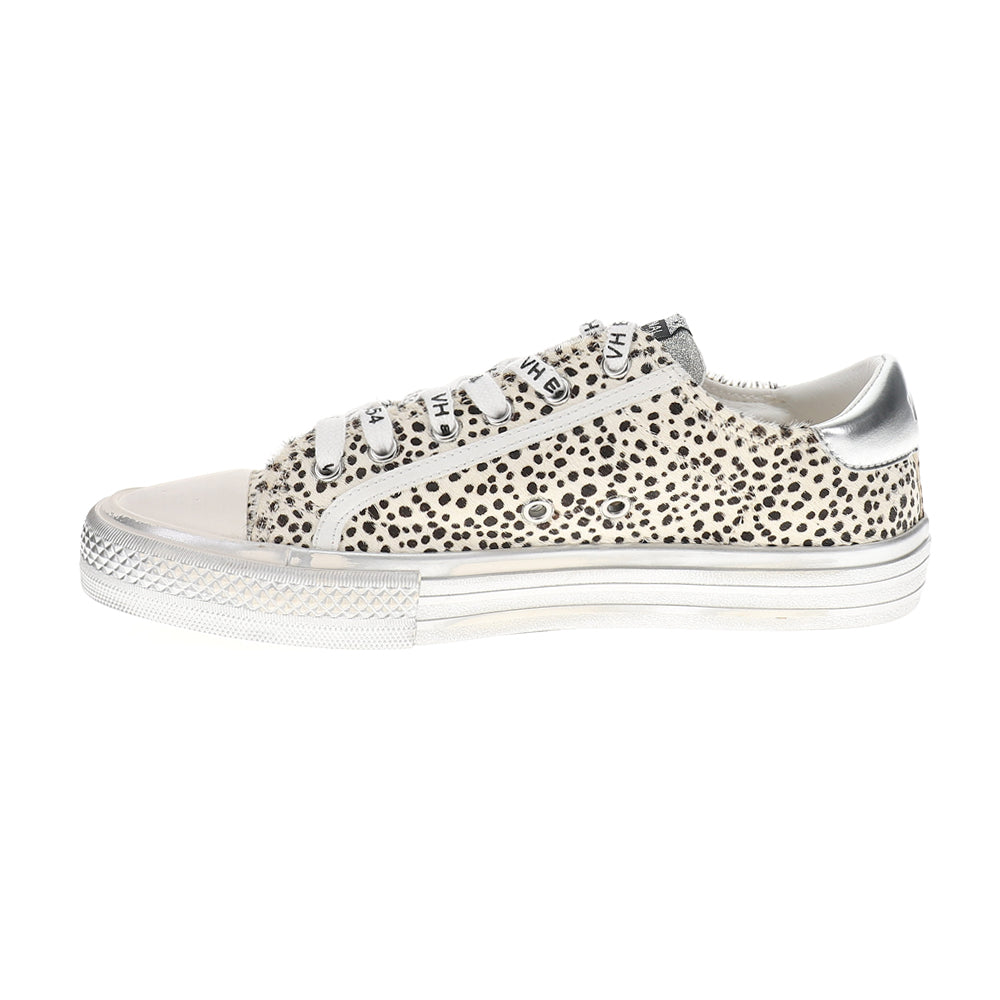 Vintage Havana Alive Low Top sneaker in off white with black polka dots and silver heel tab