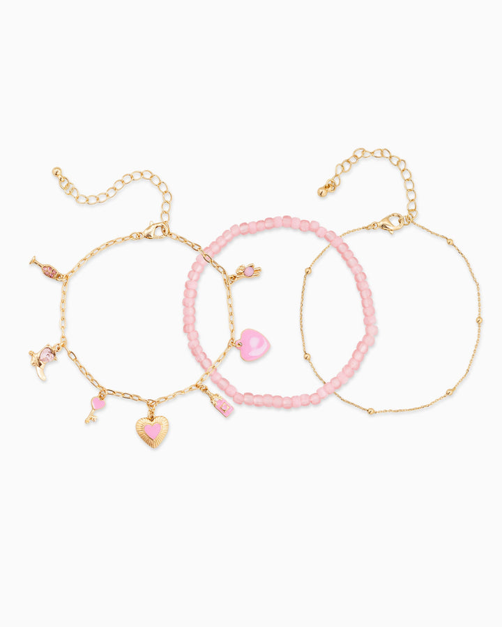 Sessori Valentine Color Mix Bracelet set with pink beads, heart charms, and gold chain