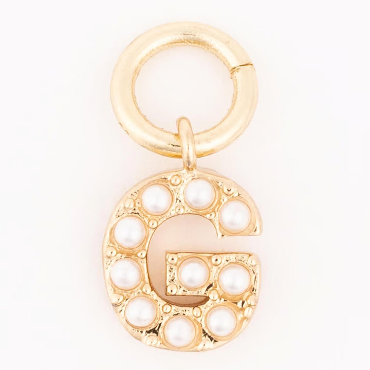 Claire Reyna Initial