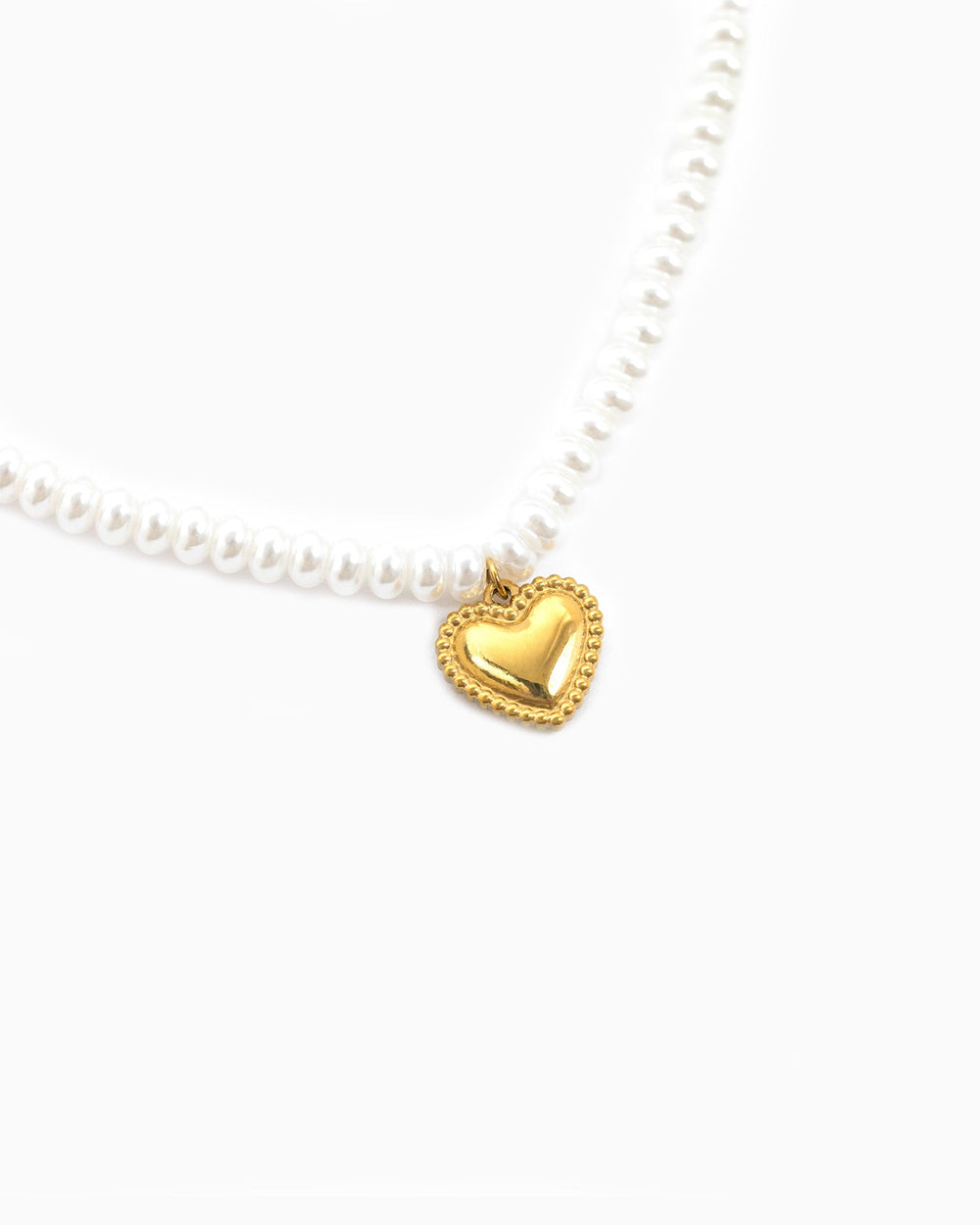 Sessori pearl beaded necklace with a gold puffed heart charm with beaded border