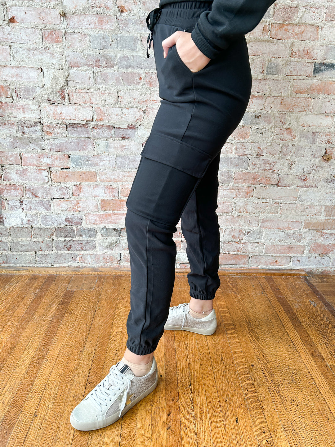 Scuba Cargo Pants w/ Drawstring