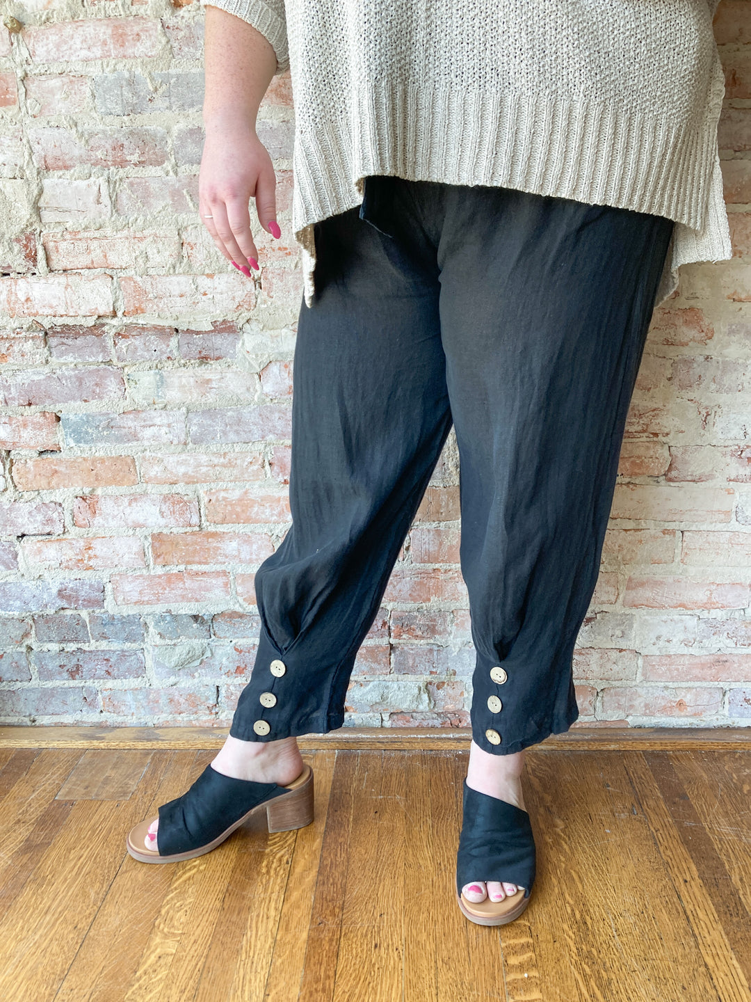 flowy button capri pants