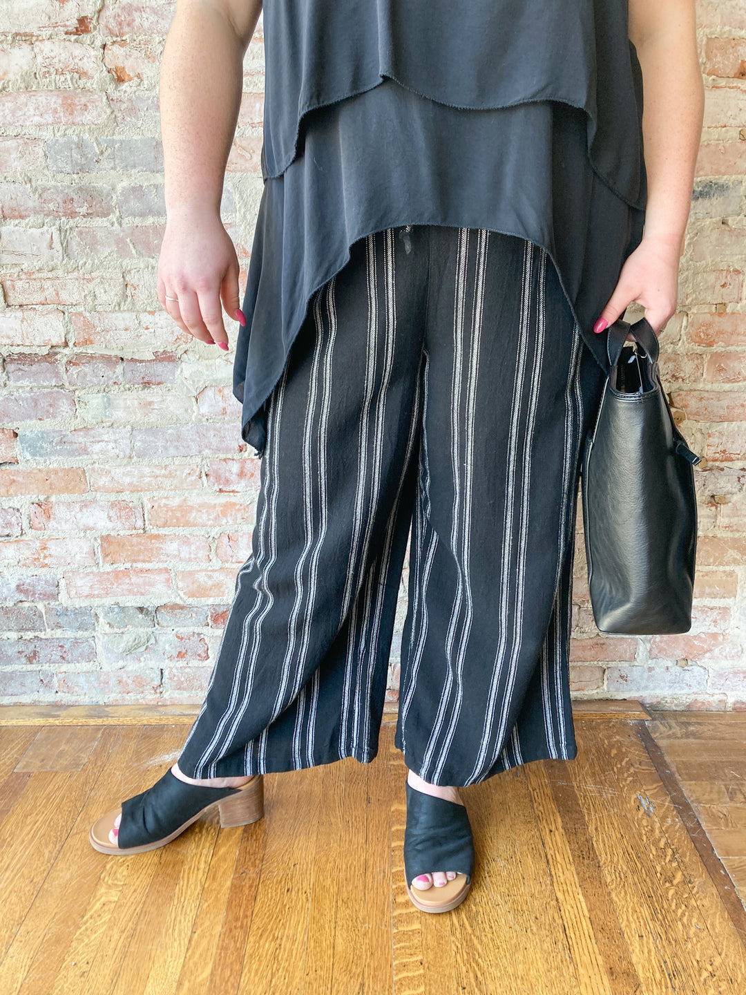 pull on flowy crop pant
