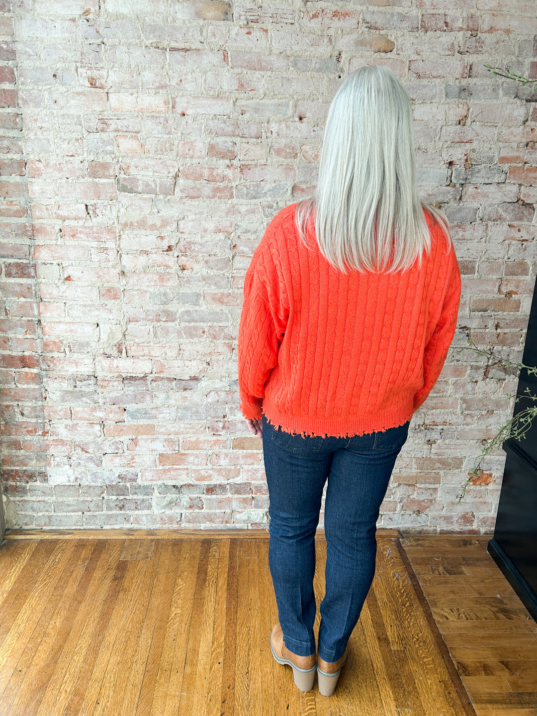 Sweater Cables Raw Edge