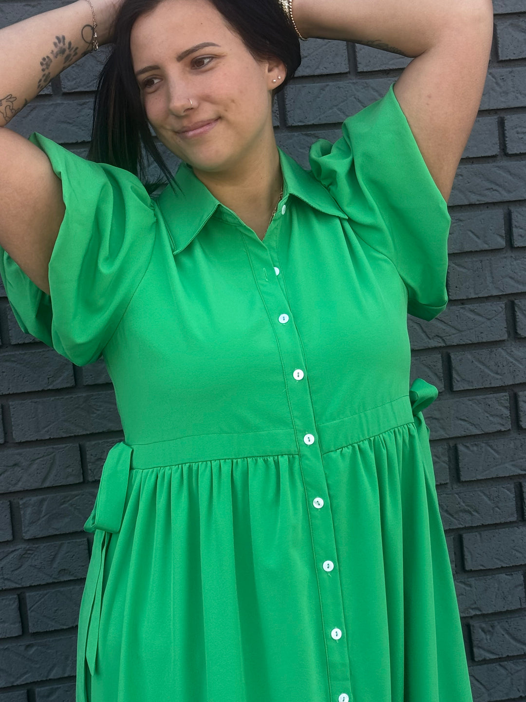 Solid Bubble Sleeve Midi Dress