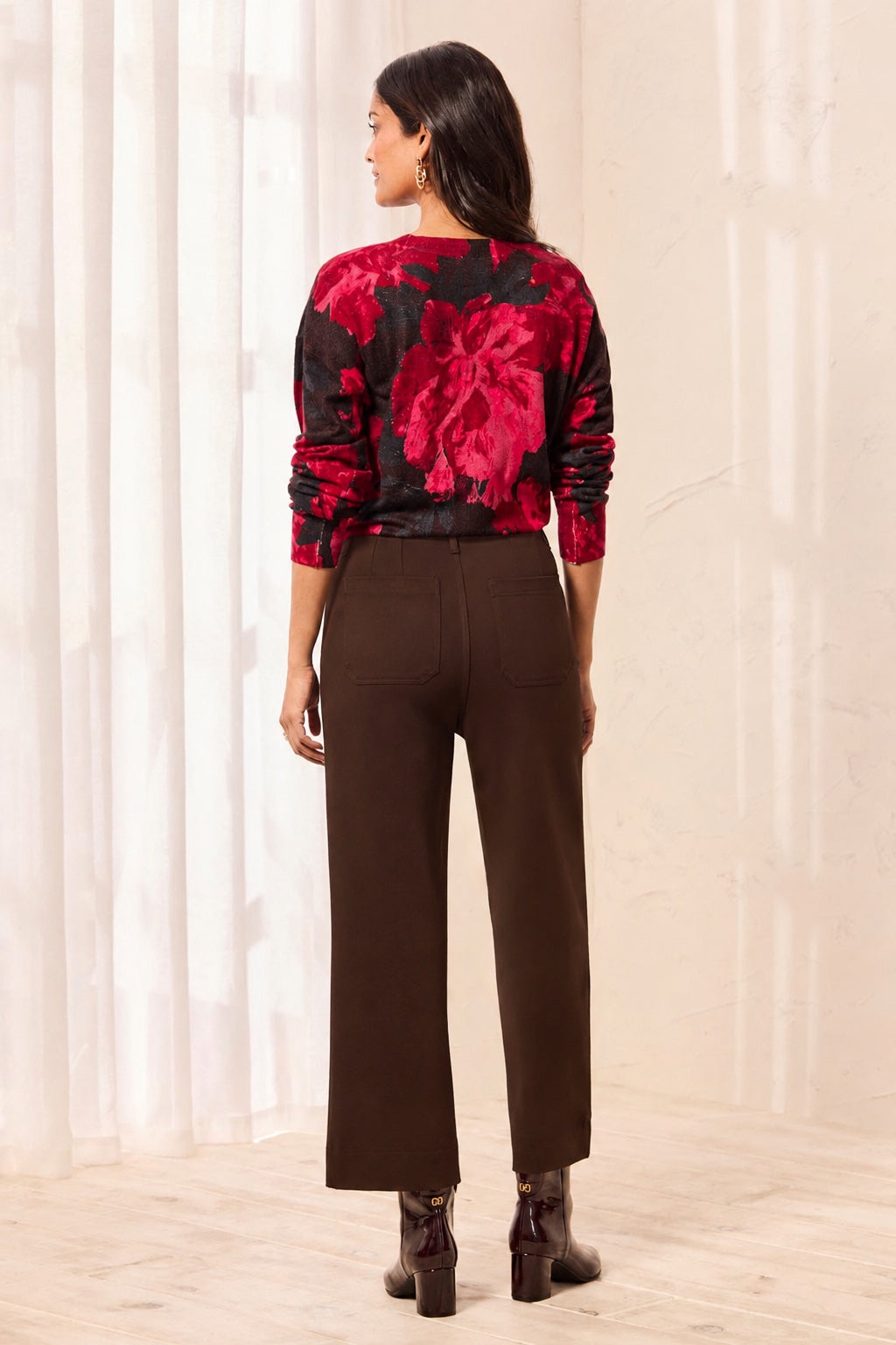 High Rise Fly Front Capri with Pockets