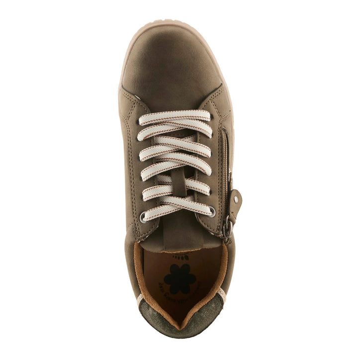 Jamia Sneaker