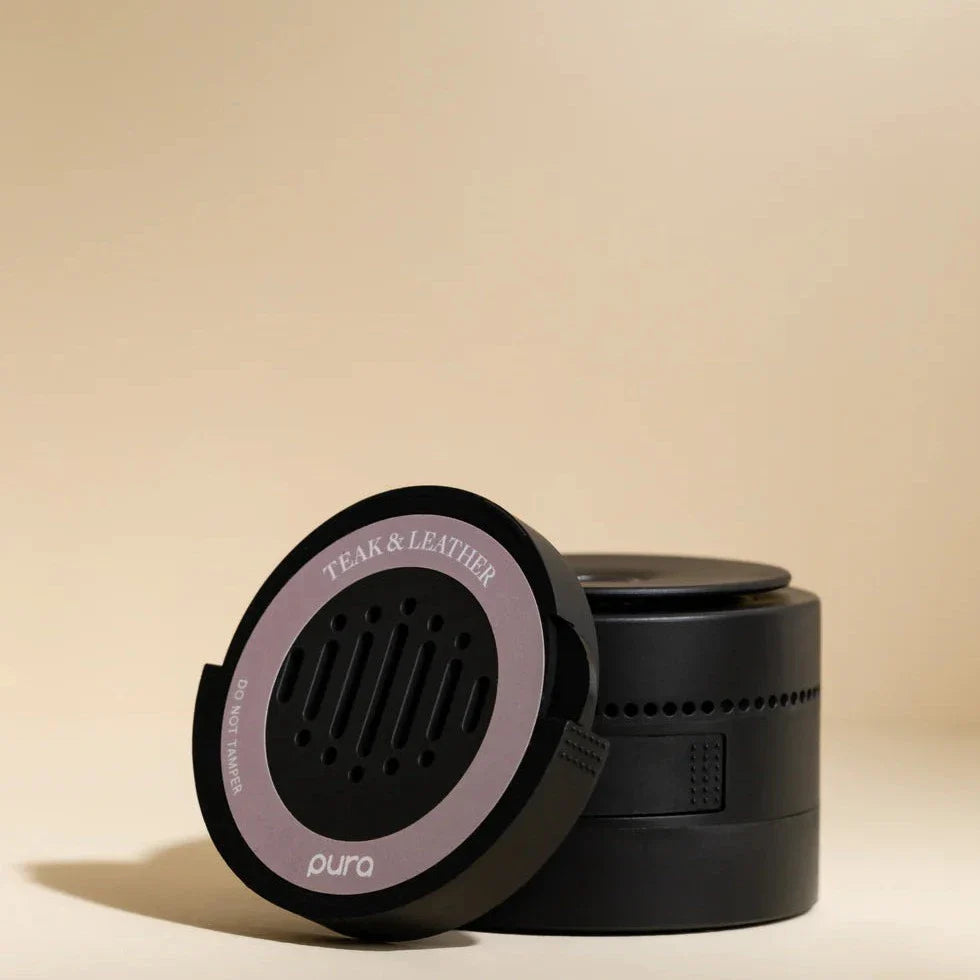 Pura car diffuser in black with Teak & Leather scent cartridge