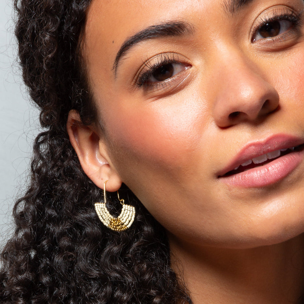 Scout Chromacolor Miyuki earrings in thread pattern with gold and cream beading
