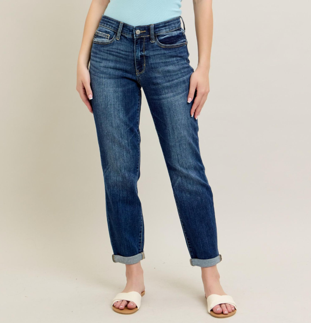 Judy Blue Mid Rise Cuffed Boyfriend