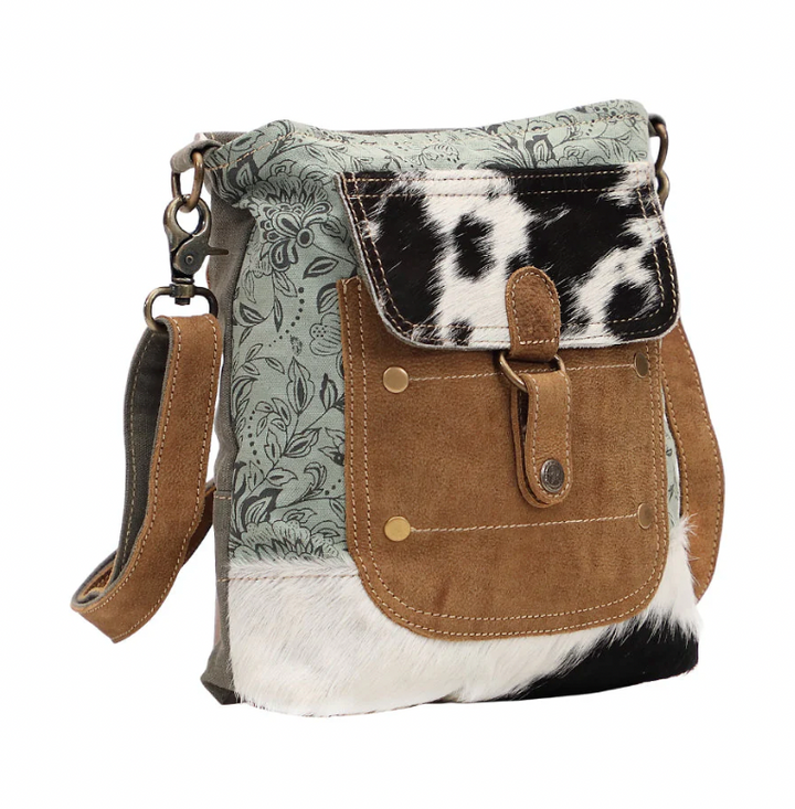 Eau De Nil Shoulder Bag
