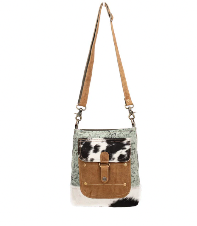 Eau De Nil Shoulder Bag