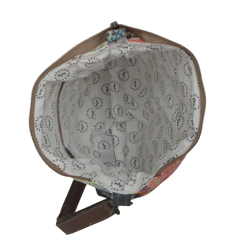 La Fleur Essi Shoulder Bag