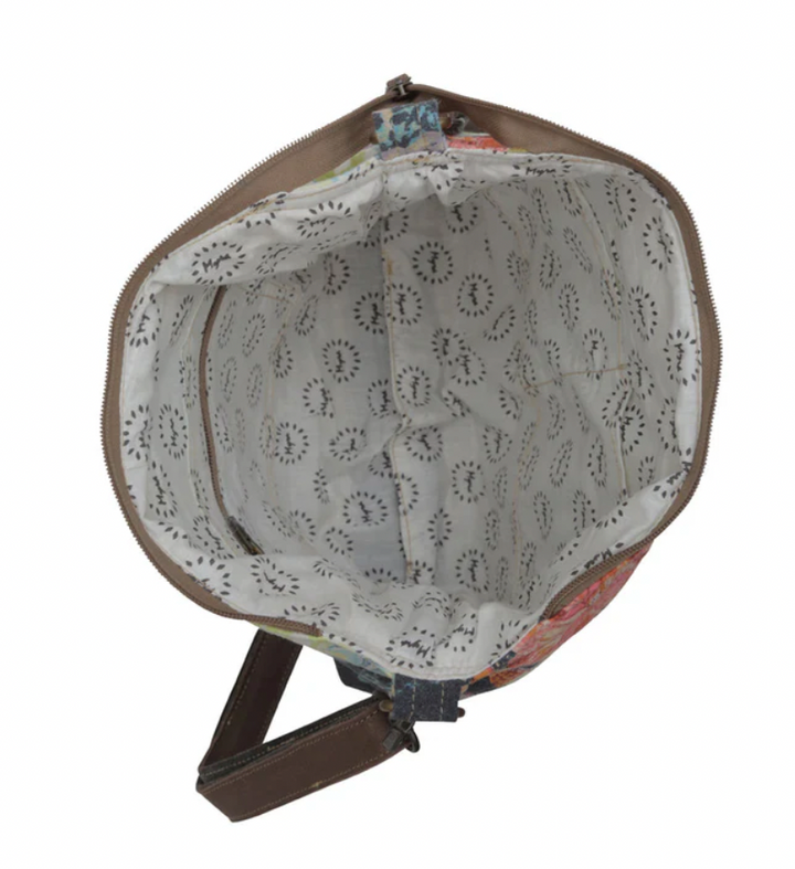 La Fleur Essi Shoulder Bag