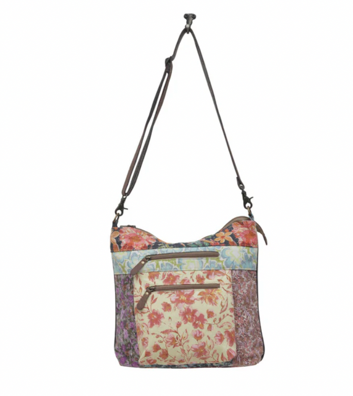 La Fleur Essi Shoulder Bag