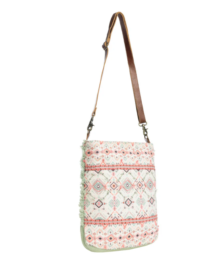 Tres de Quatro Messenger Bag