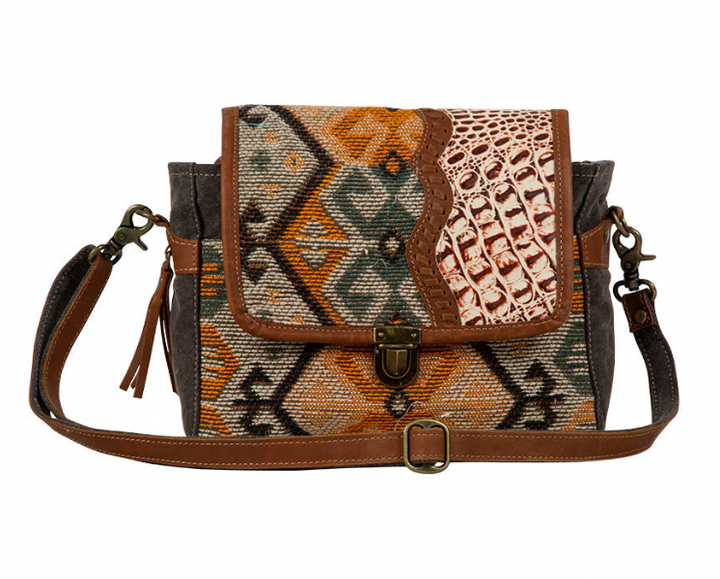 Seneca Falls Messenger Bag