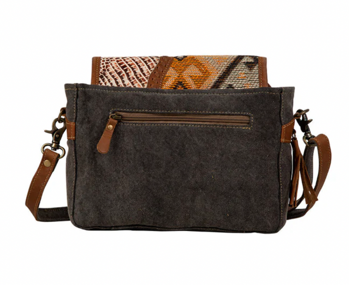 Seneca Falls Messenger Bag