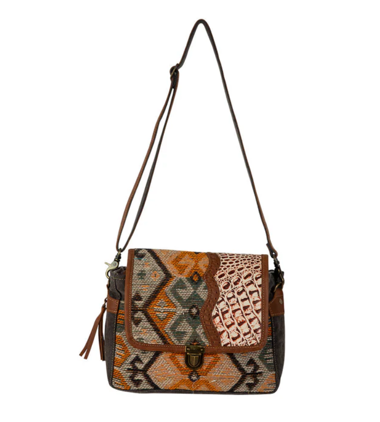 Seneca Falls Messenger Bag