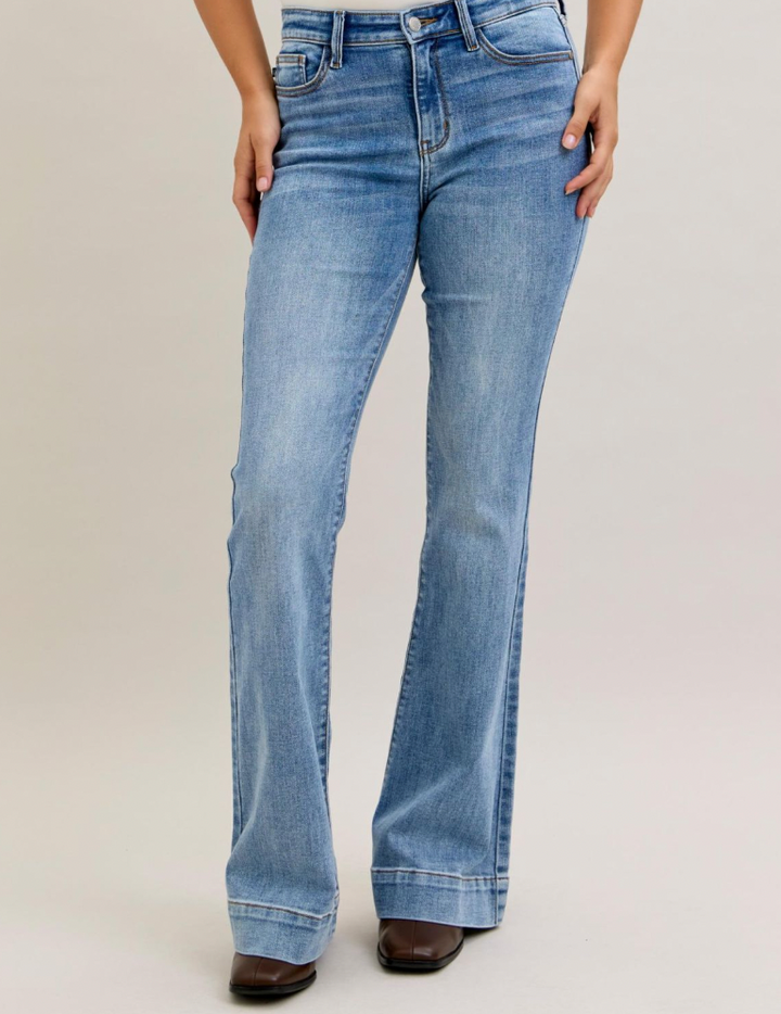 Judy Blue Mid Rise Flare