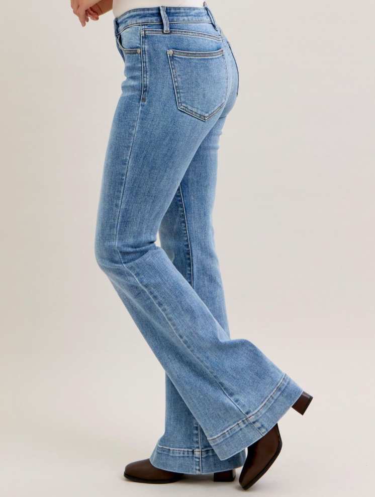 Judy Blue Mid Rise Flare