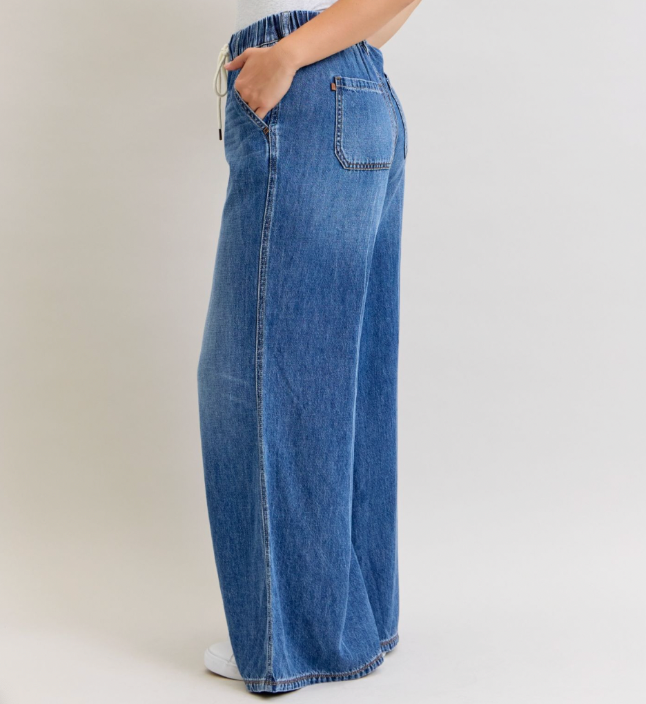 Judy Blue HW Palazzo Featherweight Jean