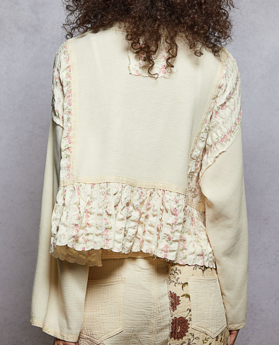 Embroidered Floral Thermal Flare Sleeve Cropped Top