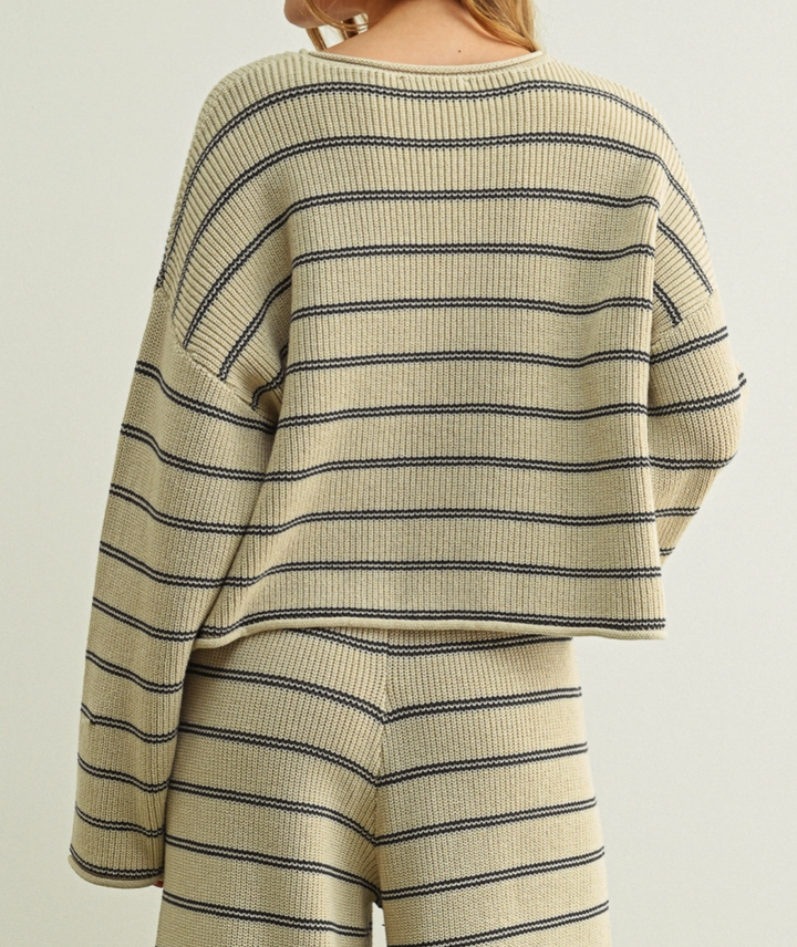 Striped Pattern Long Sleeve Sweater Top