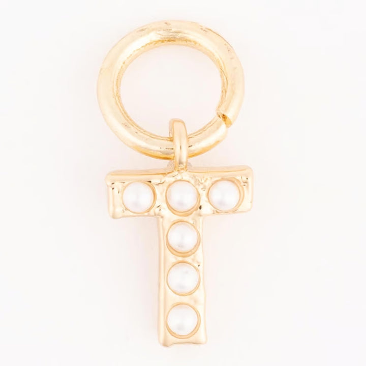 Claire Reyna Initial