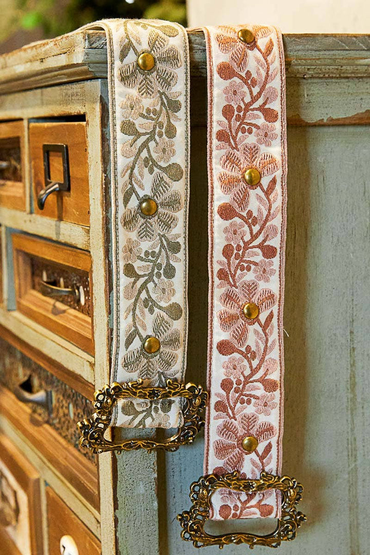 Floral Rectangle Buckle Belt