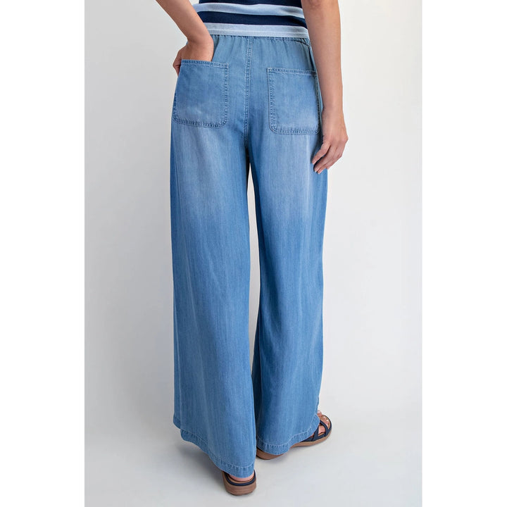 Straight Pants in Denim