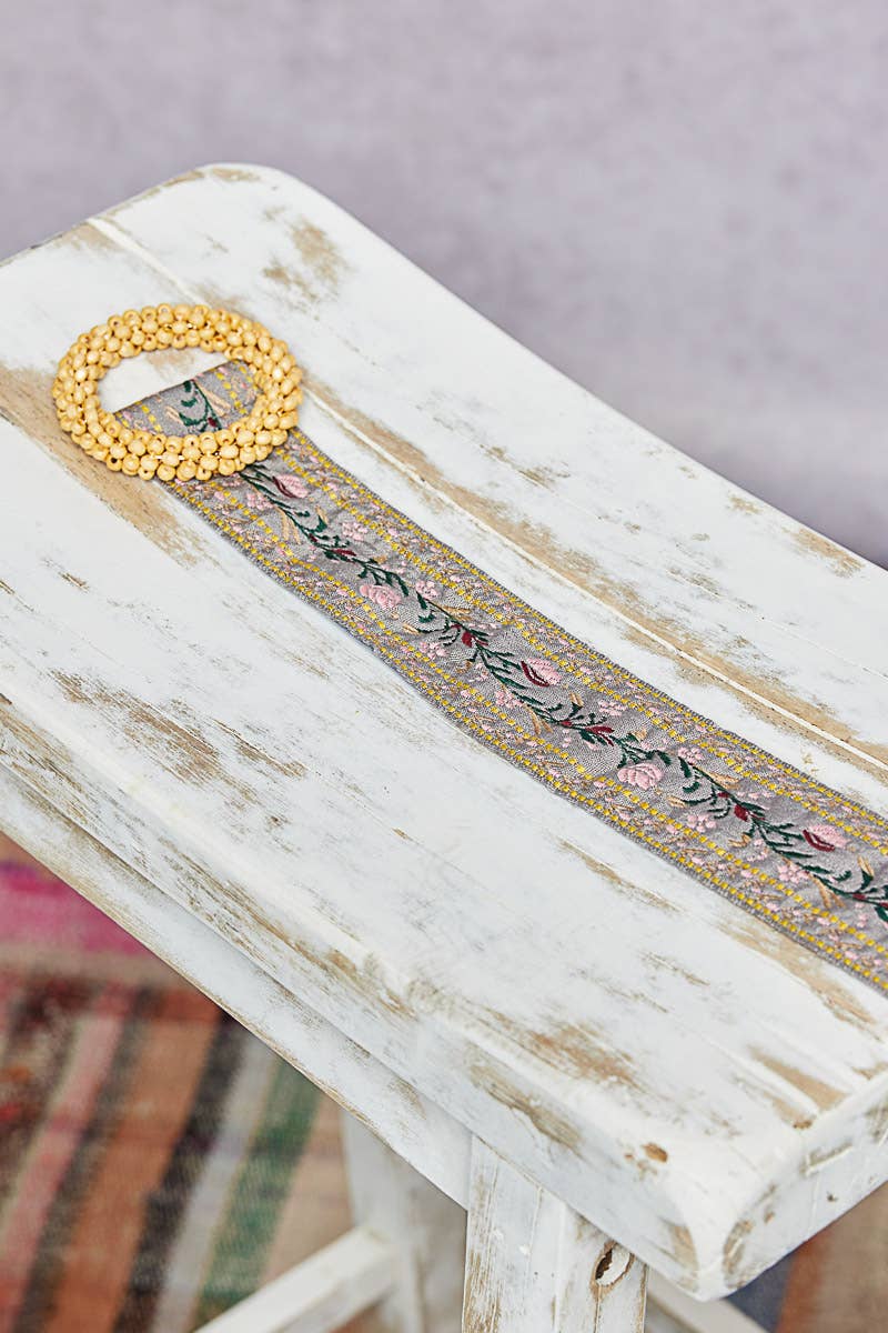 Beaded Round Buckle Embroidered Floral Belt