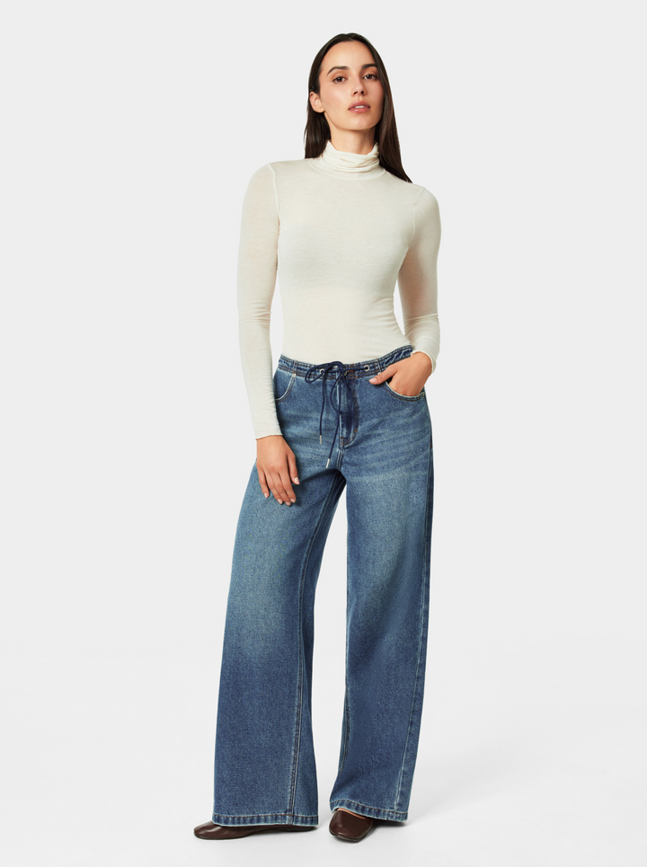 Lia Drawstring Wide Leg Jeans