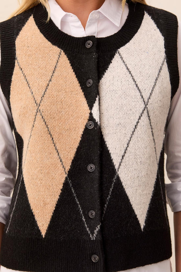 Sweater Vest with Button