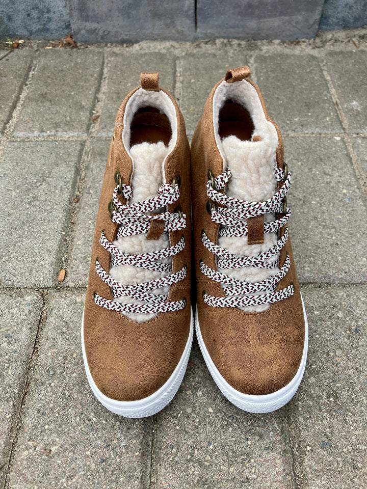 Tiburon Shoe