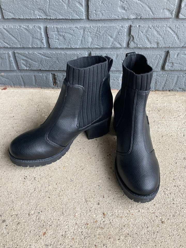 taiya boot