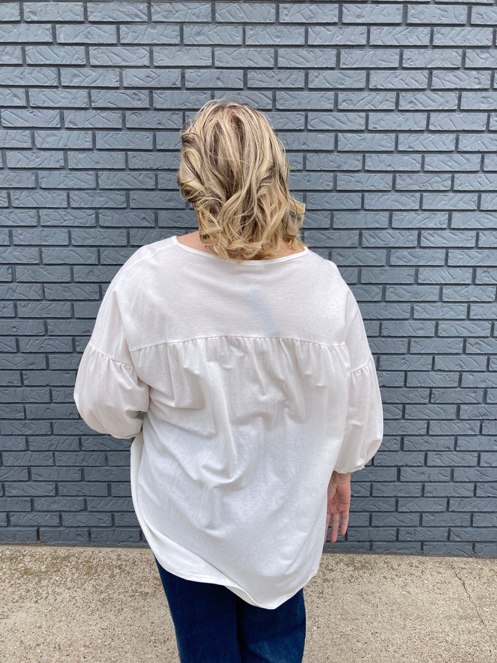v neck puffy sleeve top